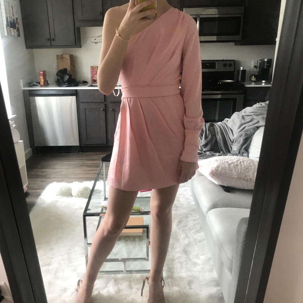 One shoulder mini!